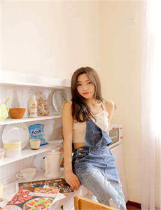 《美女裸照动态图-青春有你2总决赛直播时间》