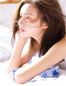 《快穿做妓女好爽H-久久只有精品》